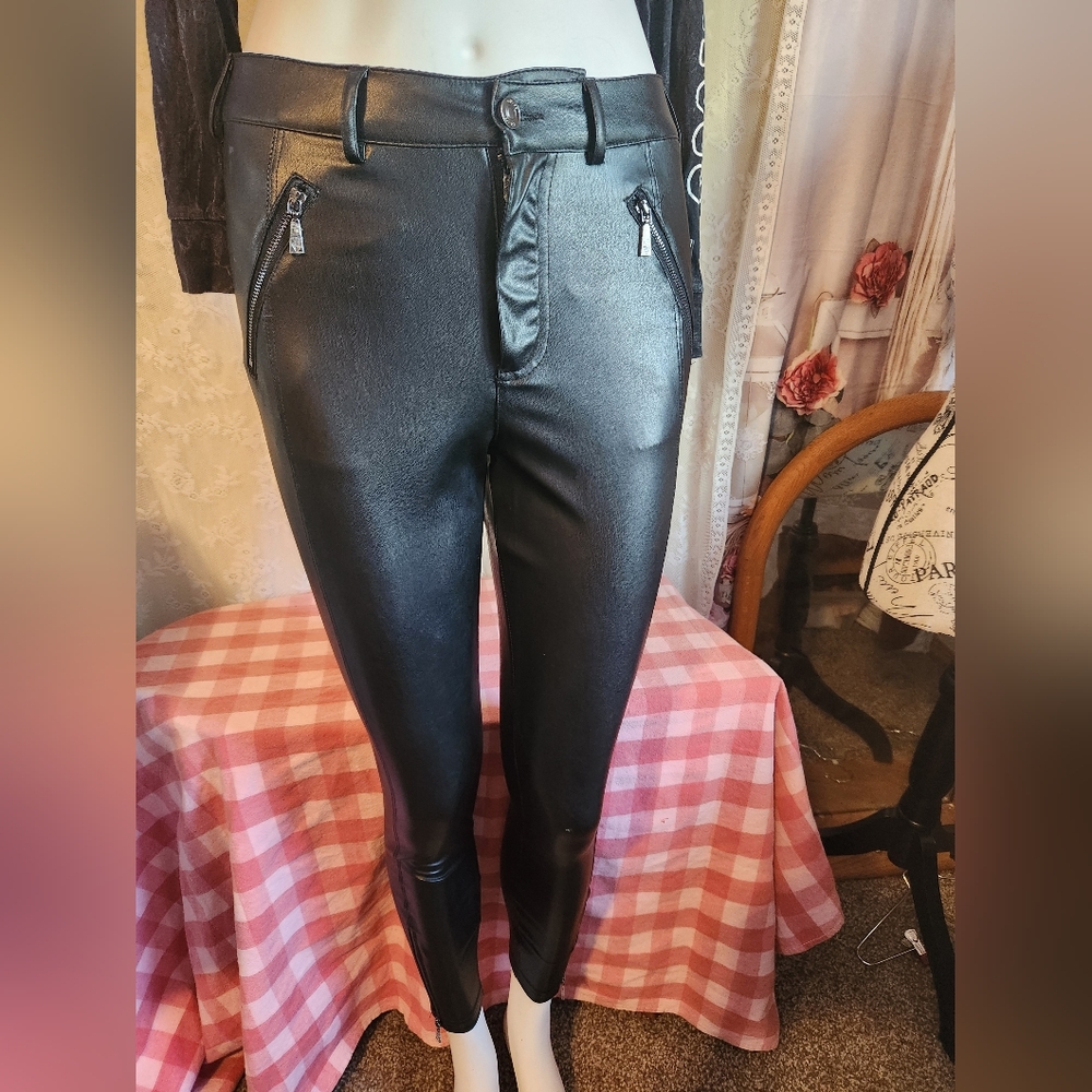 Guess Black Faux Leather Pants with Zipper Details